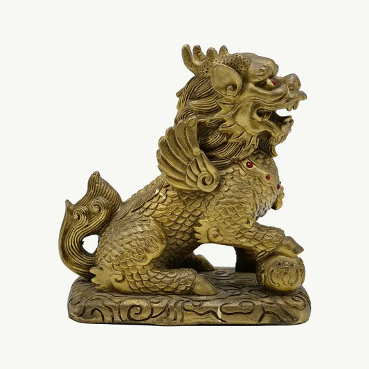 Majestic Antique Winged Mythical Beast Statue (Pixiu/Qilin)