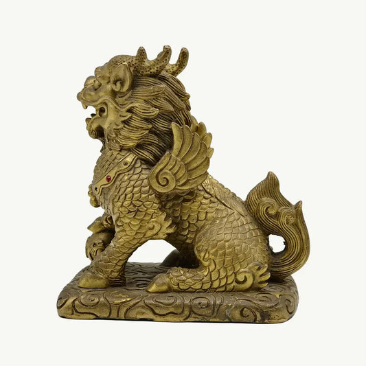 Majestic Antique Winged Mythical Beast Statue (Pixiu/Qilin)
