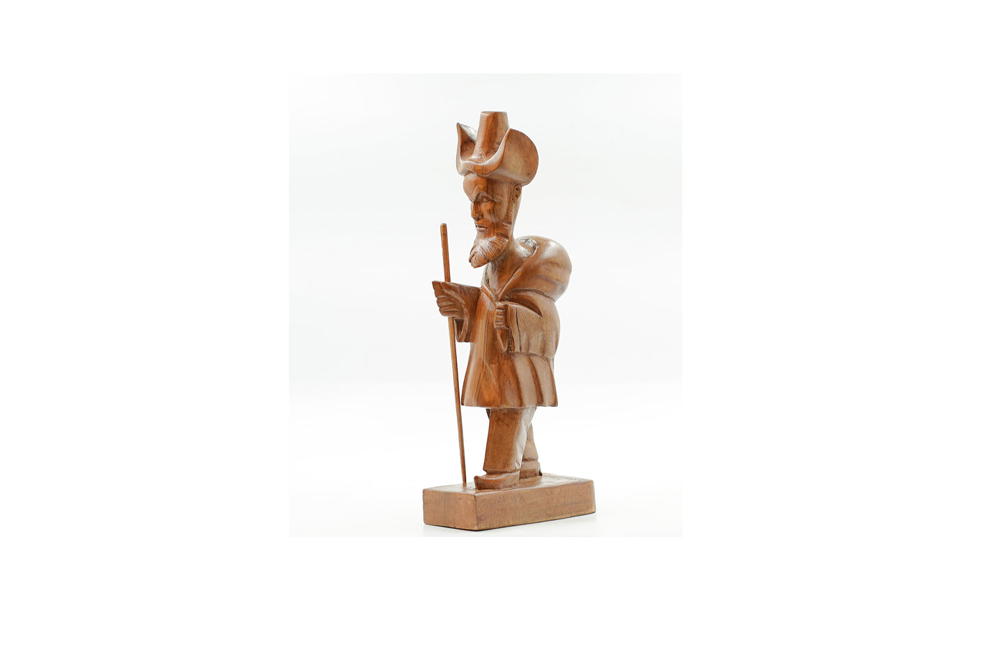 Wisdom in Walnut Wood – The Timeless Elder